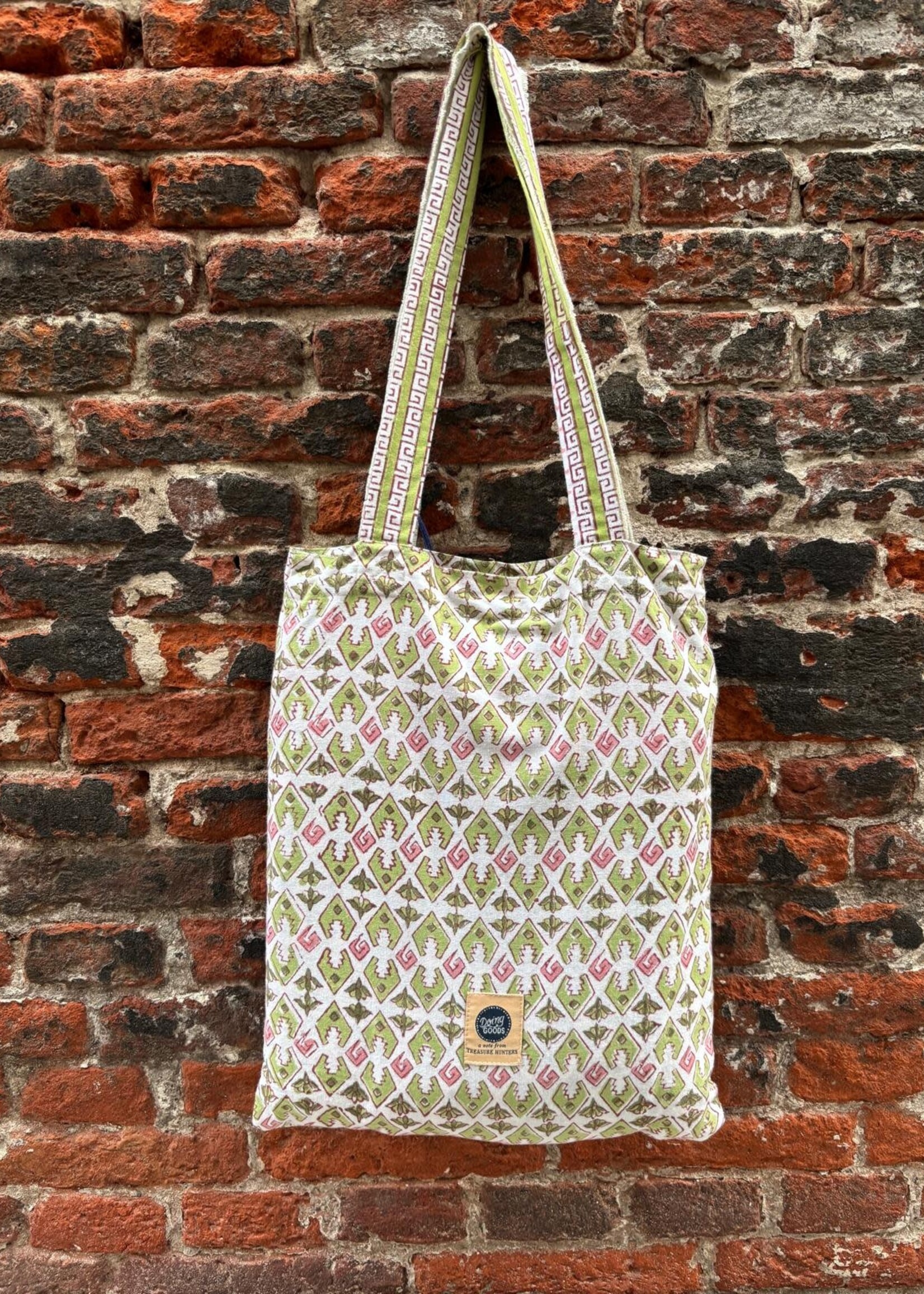 Doing Goods Doing Goods Maharadja Double Throw in Tote Bag 240 x 280 cm