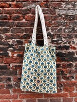 Doing Goods Doing Goods Faina Single Throw in Tote Bag 140 x 220 cm