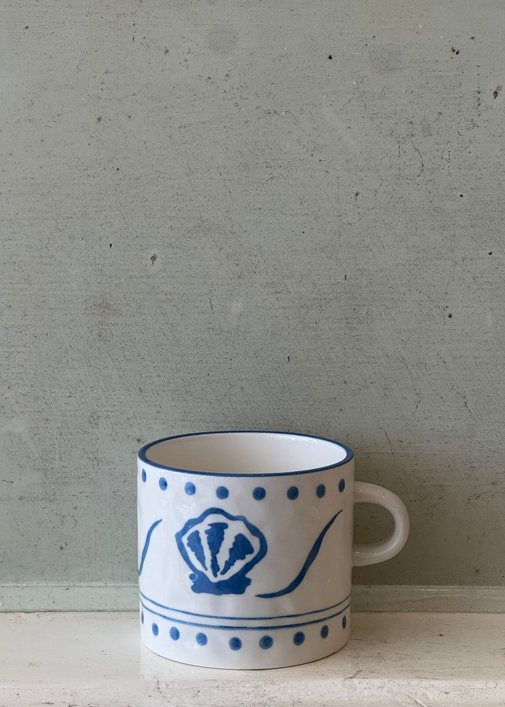 Anna + Nina Anna + Nina Mug 'Azure Shore'