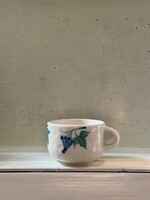 Anna + Nina Anna + Nina Grapevine Cappuccino Mug