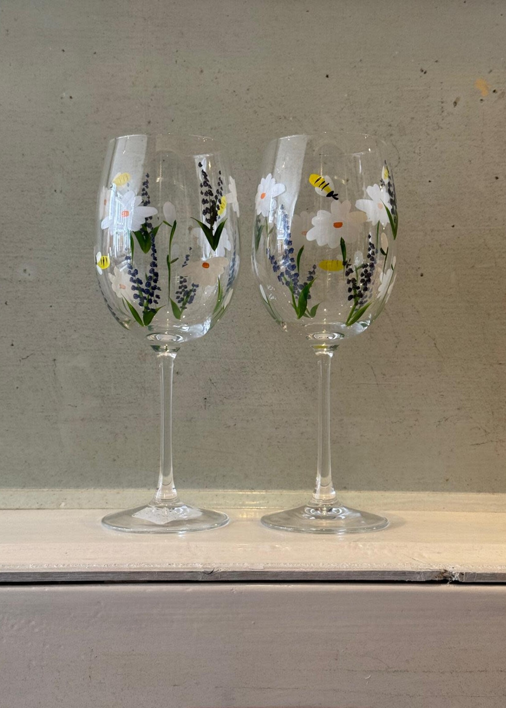 Anna + Nina Anna + Nina Springtime Toast Wine Glass - set of 2