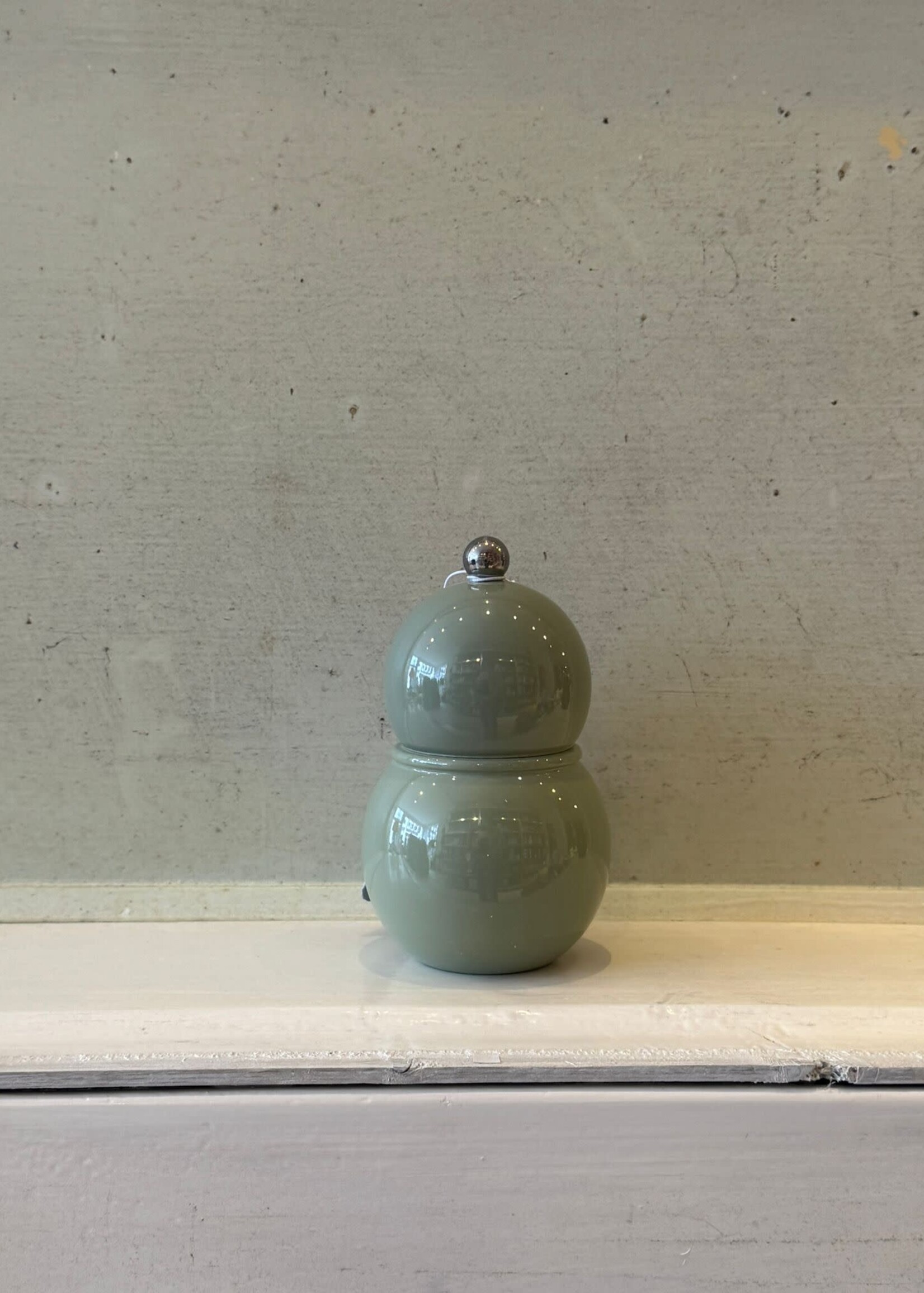 Addison Ross Addison Ross Chubby Salt & Pepper Grinder 12cm 'Sage'