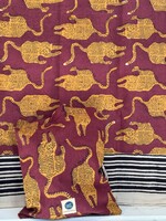 Doing Goods Doing Goods Tiger Single Throw in Tote Bag 140 x 220 cm