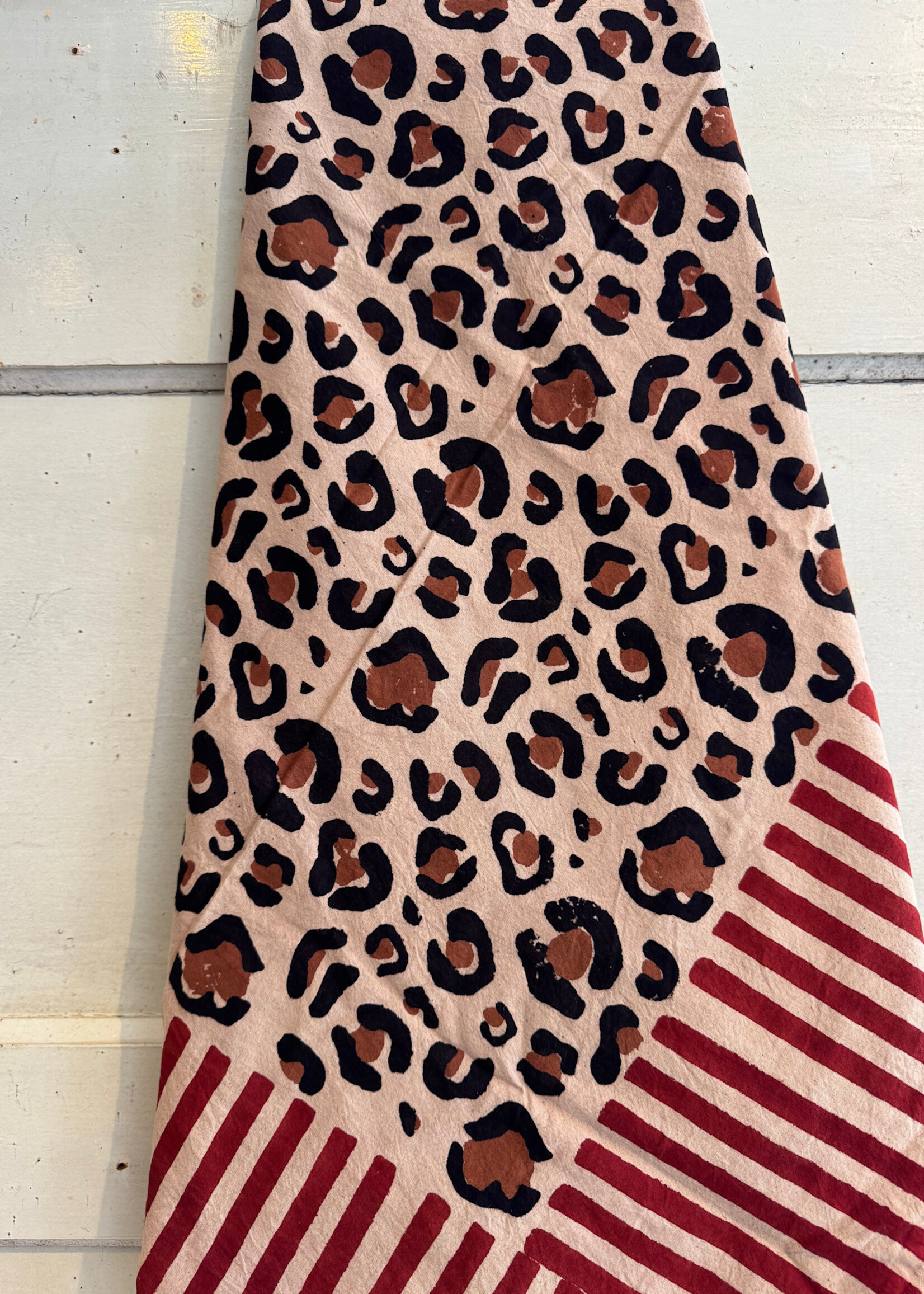 Doing Goods Doing Goods Leopard Single Throw in Tote Bag 140 x 220 cm