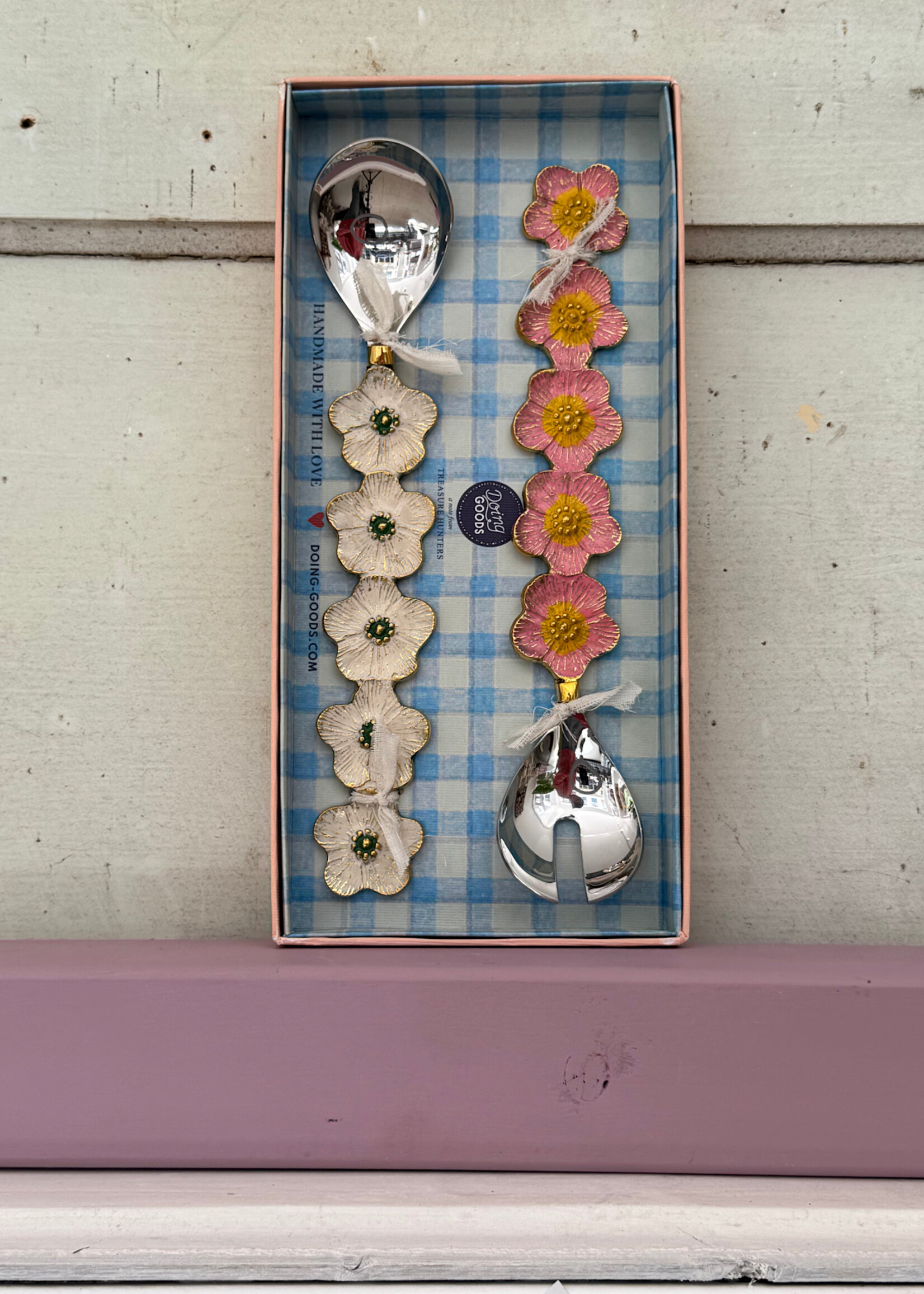 Doing Goods Doing Goods Faye Flower Server Set