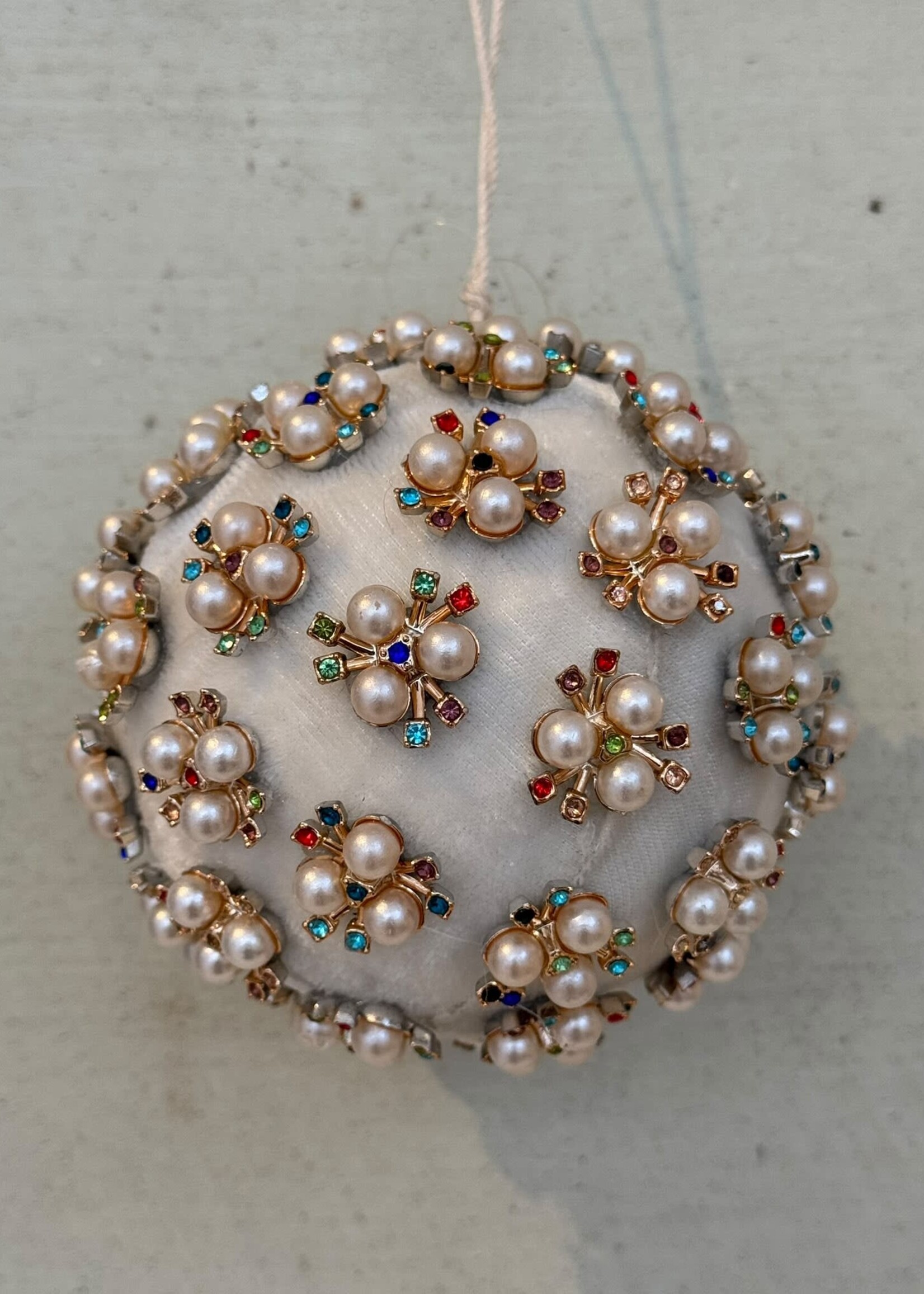 Anna + Nina Anna + Nina Pearly Delight Ivory Ornament