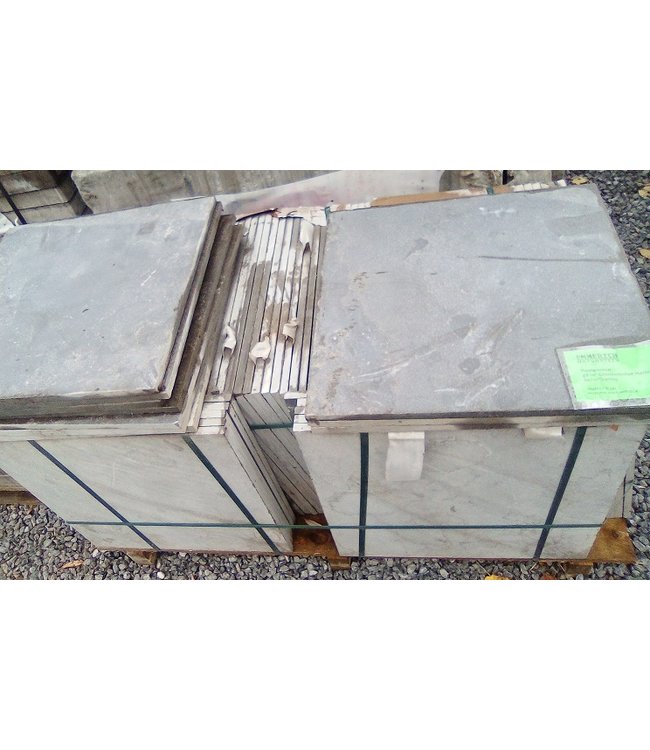 Restposten 19 m² Chinesischer Hartstein Scharfkantig 50x50x1,5 cm