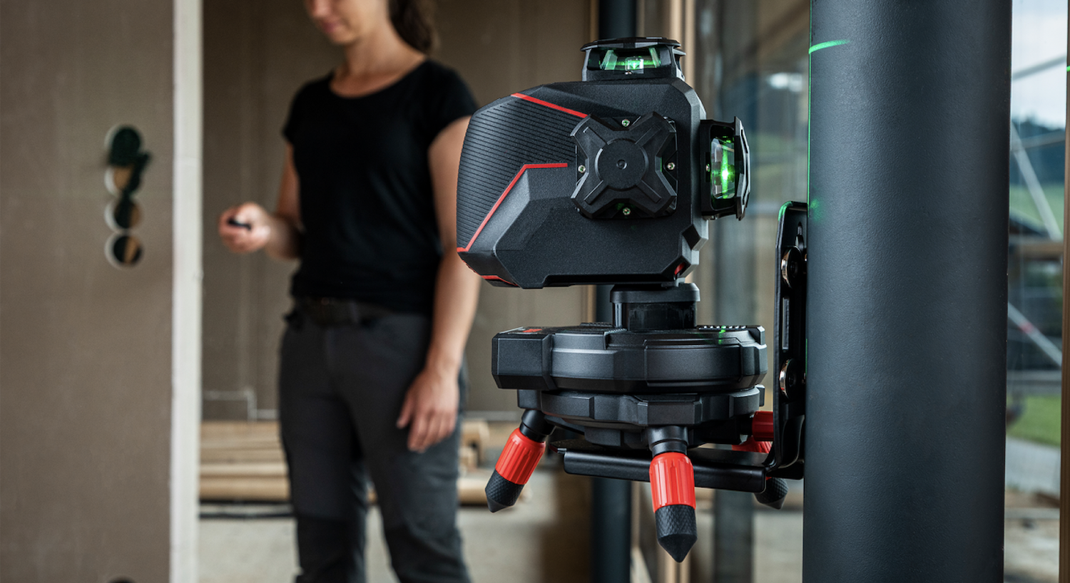 Nieuw: SOLA laser afstandsmeters en lasers