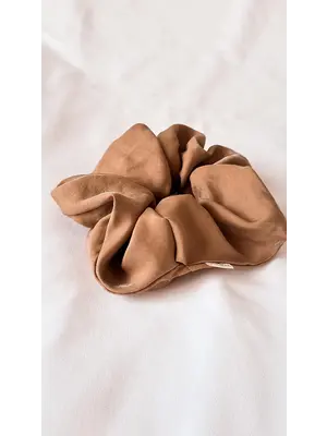 By Mev XXL Scrunchie - Crepe Camel