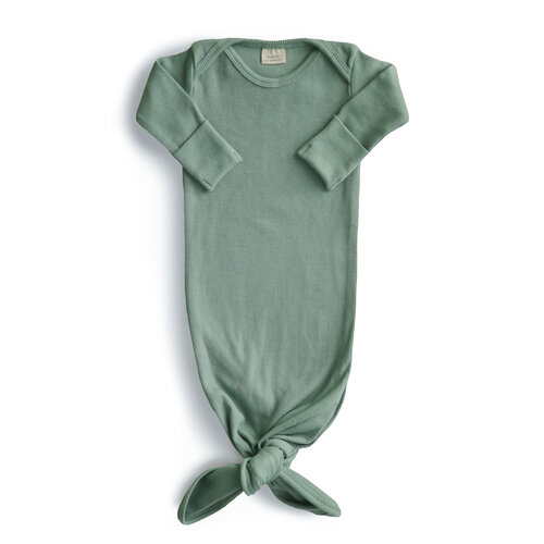 Mushie Ribbed Knotted Baby Gown Slaapzak - Roman Green