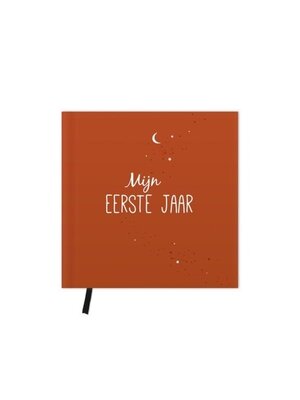 Fien & Feau Invulboek - Mijn Eerste Jaar - Roestbruin