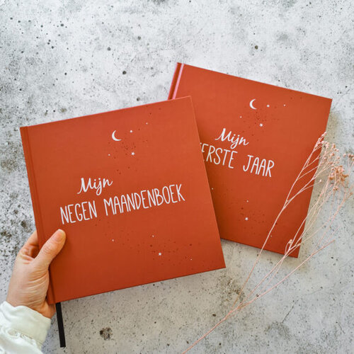 Fien & Feau Invulboek - NegenMaandenboek - Roestbruin - A5