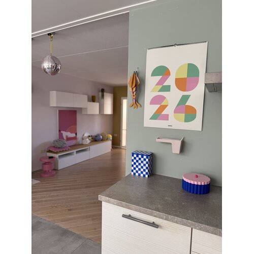 Engelpunt Jaarkalender 2026 - formaat B2 (50 x 70 cm) - Familie Planner Engelpunt Jaarkalender 2026 - formaat B2 (50 x 70 cm) - Familie Planner