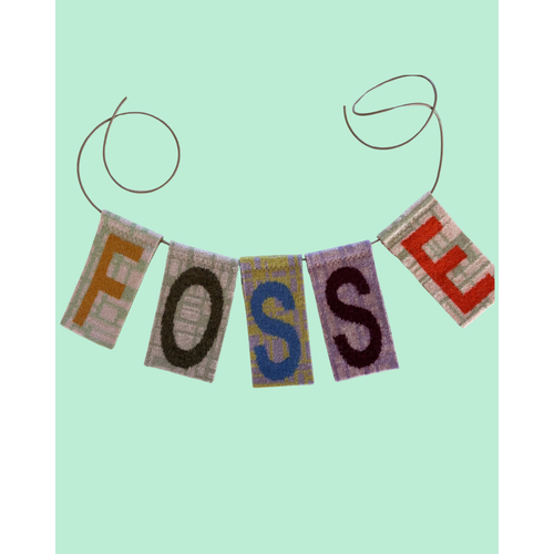Linedyr Naamslinger met Gebreide Letters Linedyr Naamslinger met Gebreide Letters