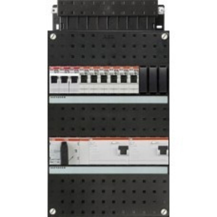 ABB ABB groepenkast 3-fase, 6 groepen, 2 Aardlekschakelaars 4-P, 1 kookgroep 3x400V, 1 hoofdschakelaar 4-P 40A