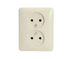 Gira Gira Wandcontactdoos ZONDER randaarde inbouw 2V wit (creme) 79801