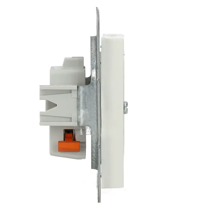 Gira Gira Wandcontactdoos ZONDER randaarde inbouw 1V Zuiver wit (hagelwit) MAT 048027