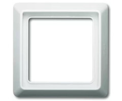 Busch-Jaeger Busch-Jaeger 1-voudig afdekraam voor wandcontactdoos spatwaterdicht alpinwit (hagelwit) 2101-34