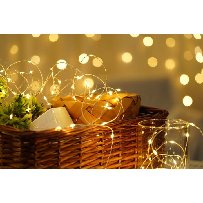 Modee Modee Kerstverlichting lichtsnoer - 5 meter 50leds - 10cm per led - 3x AA batterij - 2700K warm wit