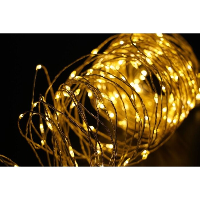 Modee Modee Kerstverlichting lichtsnoer - 5 meter 100leds - 5cm per led - 3x AA batterij - 2700K warm wit
