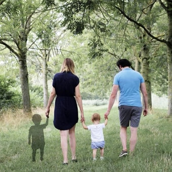 Toen mijn dochter overleed, ontwikkelde ik dwang en angst Toen mijn dochter overleed, ontwikkelde ik dwang en angst