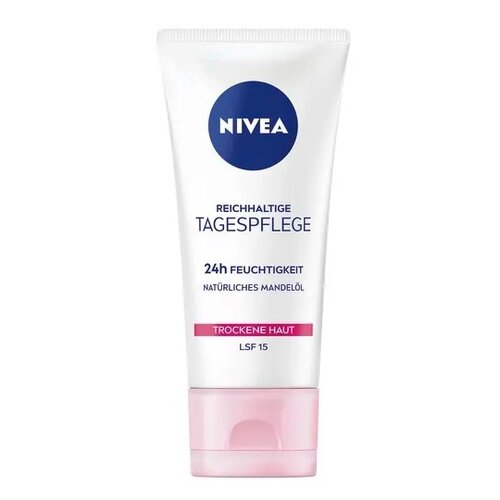 Nivea Nivea Essentials SPF 15 Moisture Boost & Nourish Dagcrème - 50 ml (Duitse versie)