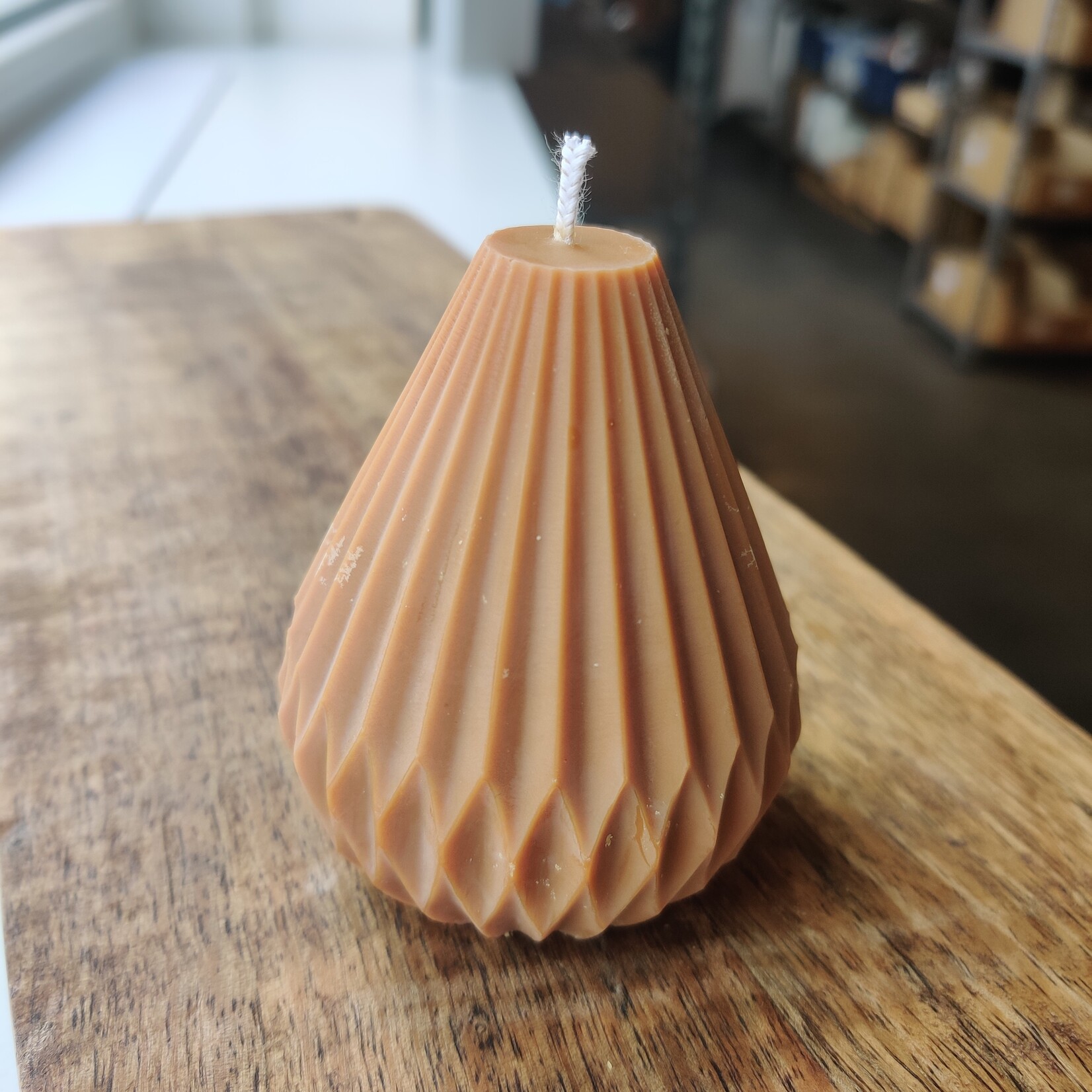 Rapeseed wax candle - pear-shaped - caramel