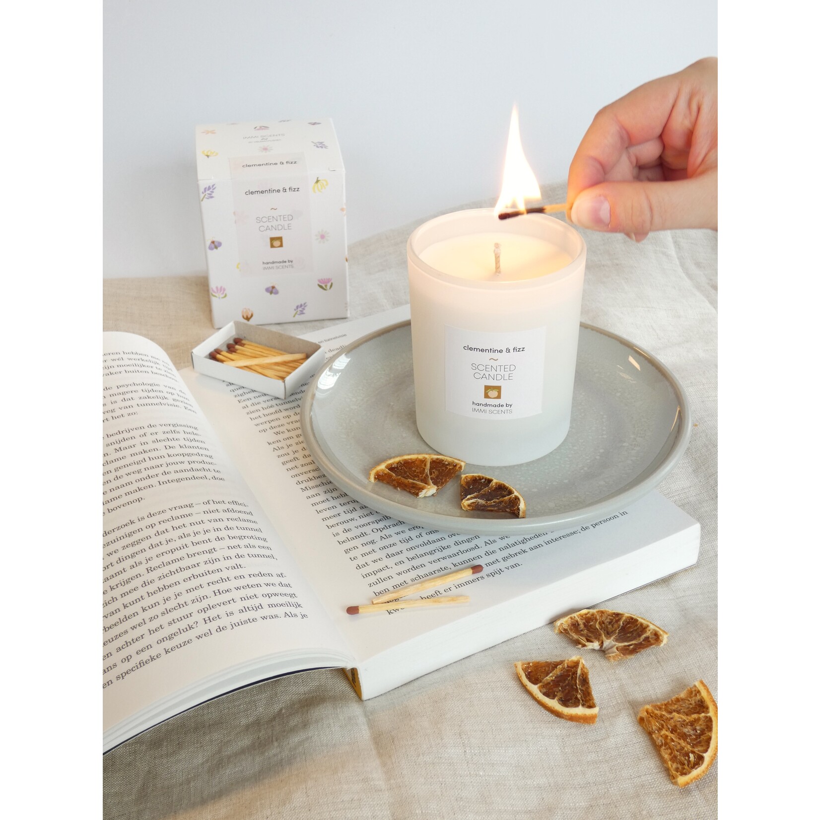 Scented candle - Clementine & Fizz - small