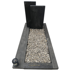 Franse leisteen grafsteen met omranding en dubbele letterplaat