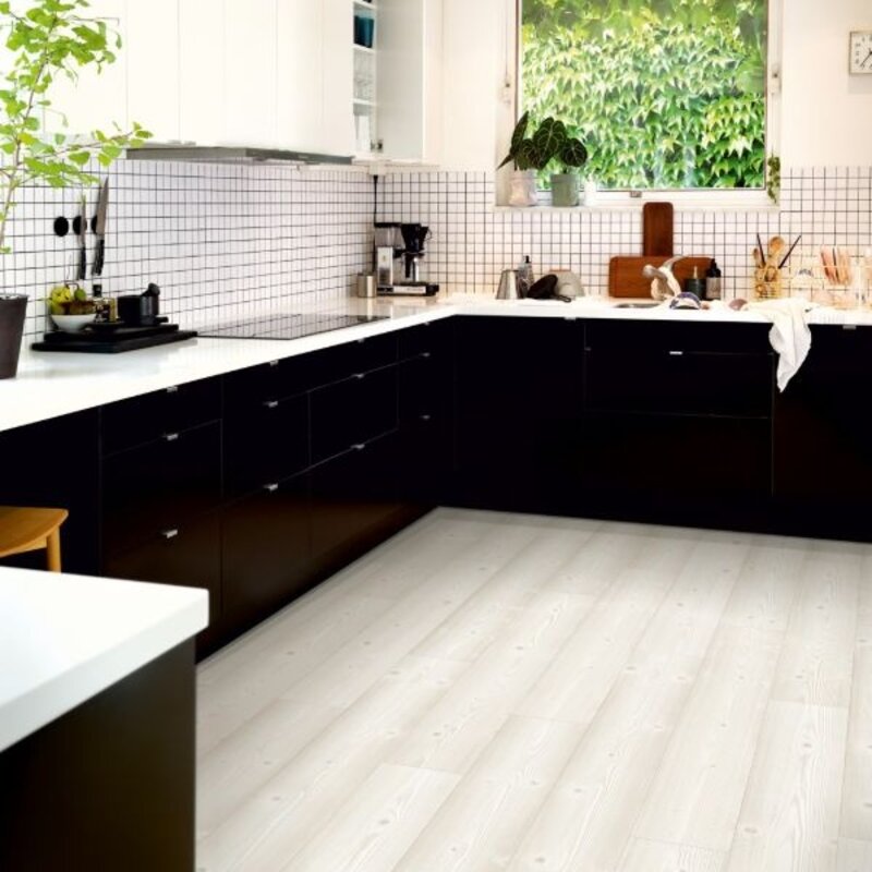 Visby Geborsteld Wit Dennen L0331-03373