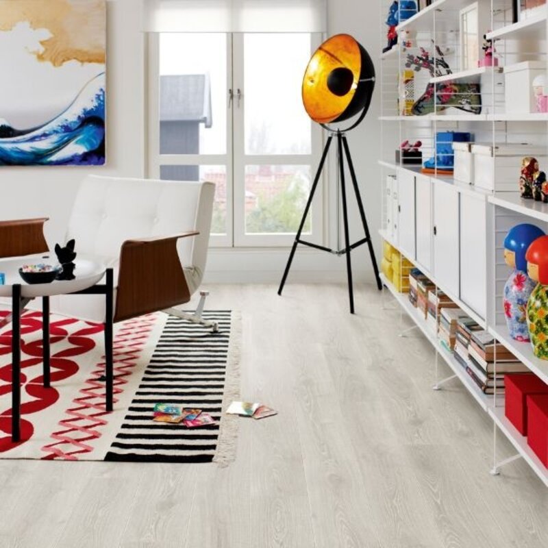 Visby Studio Eik L0331-03867