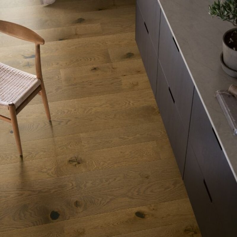 Falster Zadelbruine Eik W1214-03797-3