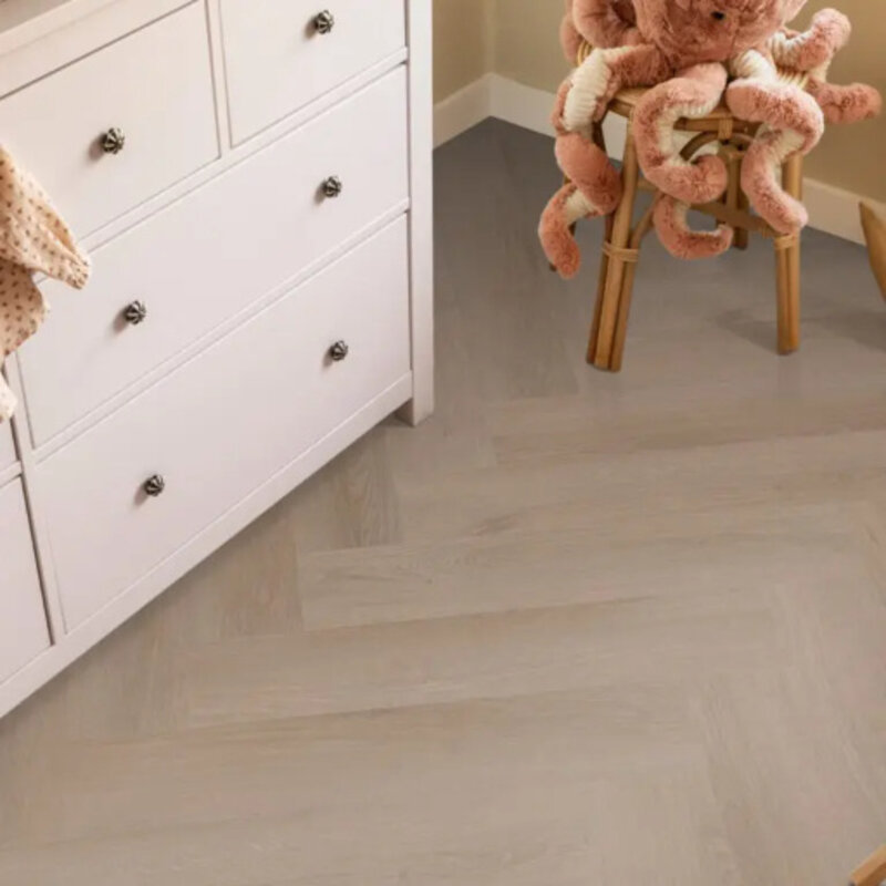 Click Visgraat Spigato Navaro Dark Oak 7611