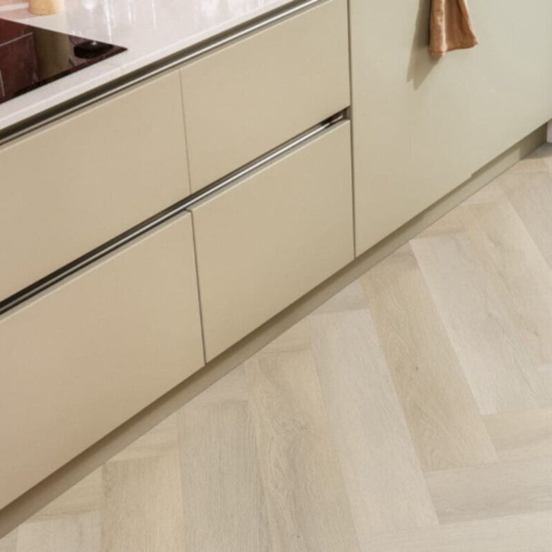 Click Visgraat Marento Light Oak 4010