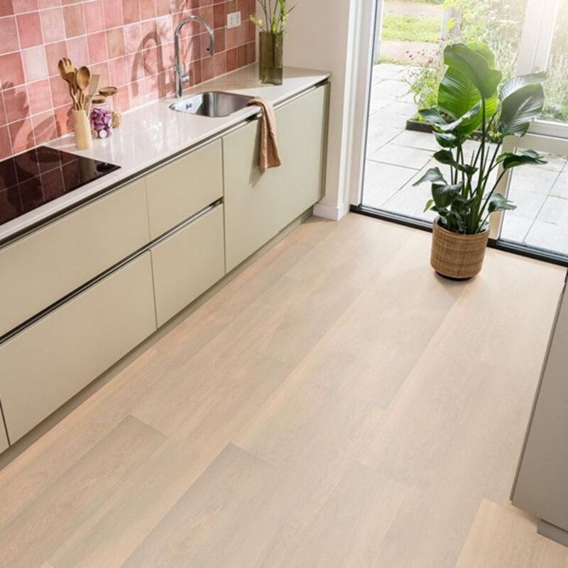 Arnstadt Beige Eiken 8110