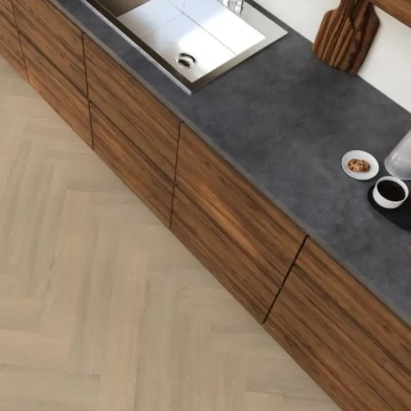 Lijmstrook Visgraat Yup Sutton Warm Beige 1504