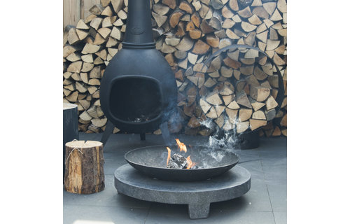 Esschert - Haardhoutopslag - Design rond - Zwart