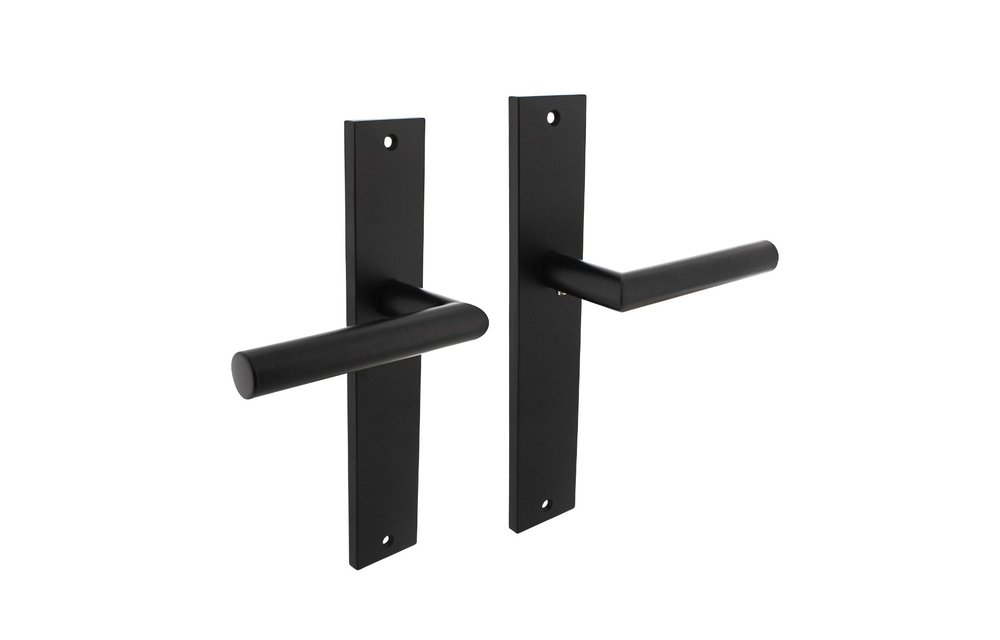 Deurkruk Bastian op schild 245x45 mm blind mat zwart