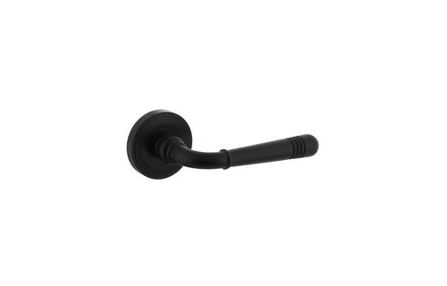 Intersteel - Deurkruk Emily op rozet doorsnede 54x9 mm met nokken mat zwart