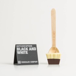 BLACK AND WHITE HOTCHOCSPOON