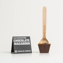 CHOCOLATE MACAROON HOTCHOCSPOON