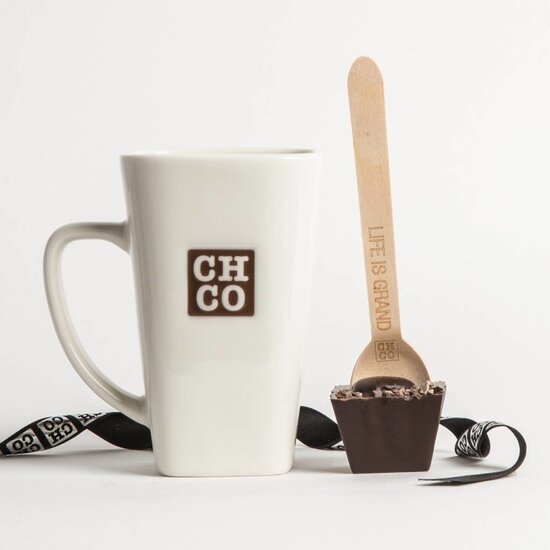 DARK DELICIOUS DARK DELIGHT IN A MUG