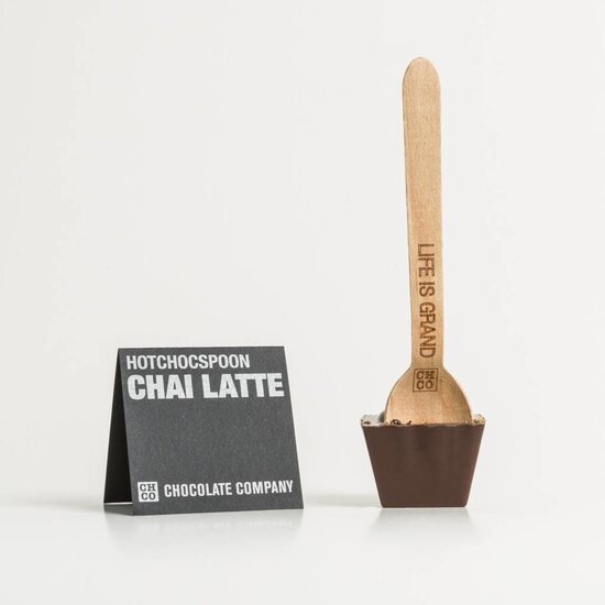 DARK CHAI LATTE HOTCHOCSPOON