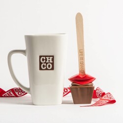 KISS IN A MUG