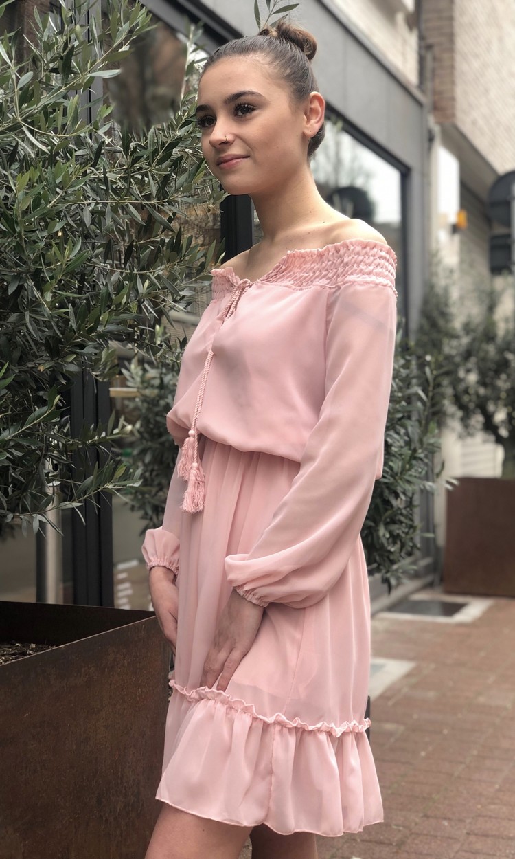 JADE OFF SHOULDER DRESS PINK