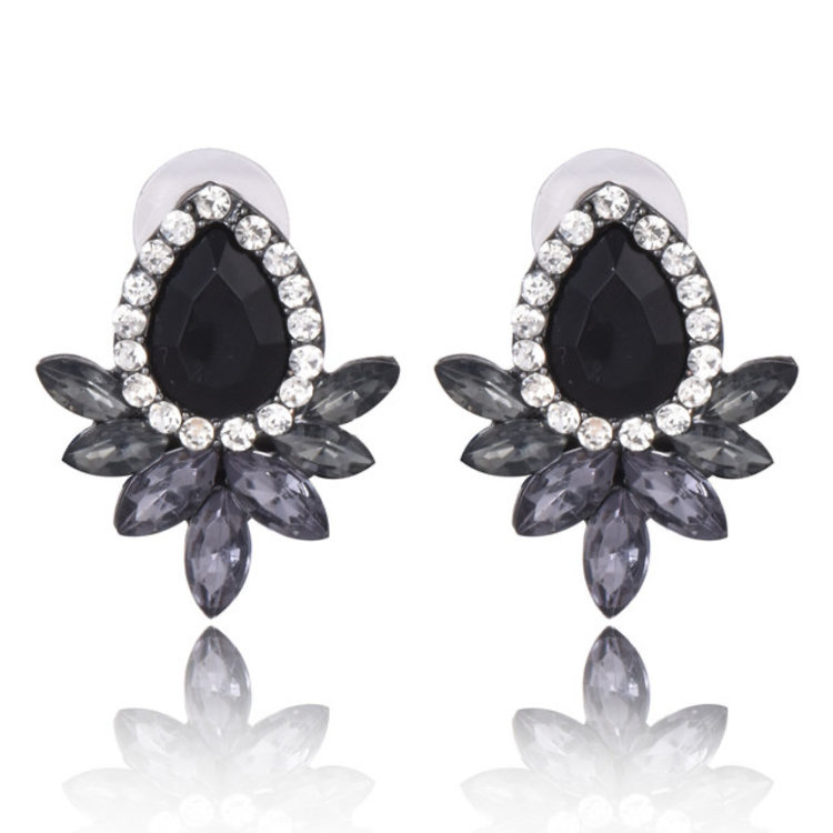 LARA EARRINGS