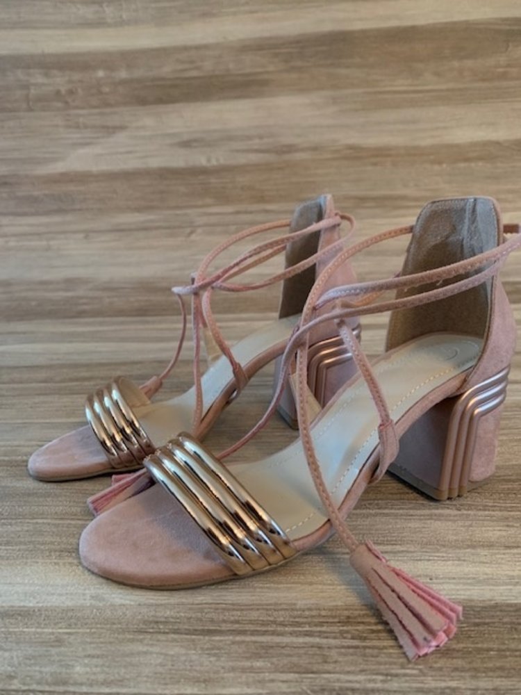 LENKA HEELED SANDALS ROZE
