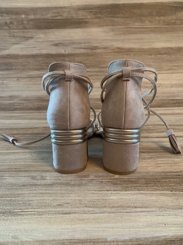 LENKA HEELED SANDALS BEİGE