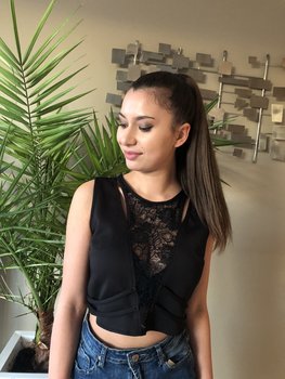 NIKKI CROP TOP BLACK