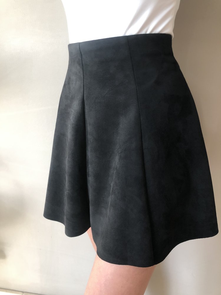 TESSA STRETCH ROK ZWART